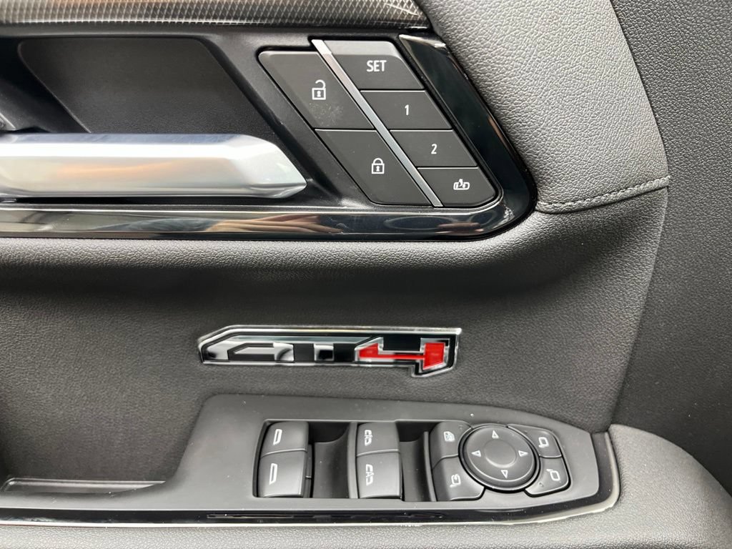 New 2026 GMC Sierra 1500 AT4 w/ AT4 Premium Package AWD/4WD image 7