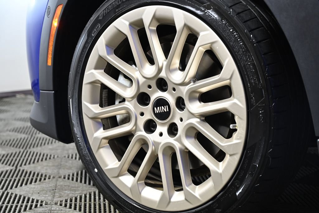 Certified 2025 MINI Cooper S image 35