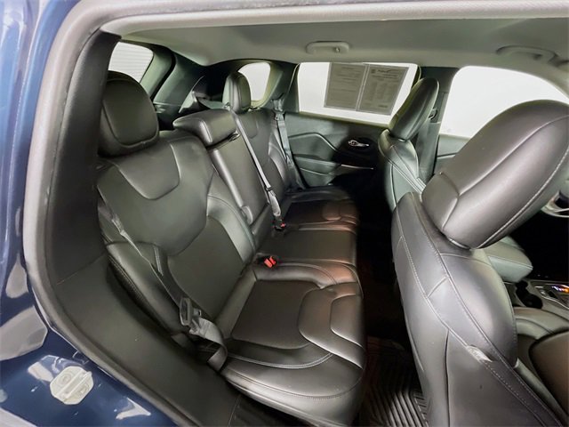 Used 2020 Jeep Cherokee Latitude Plus w/ Cold Weather Group image 26