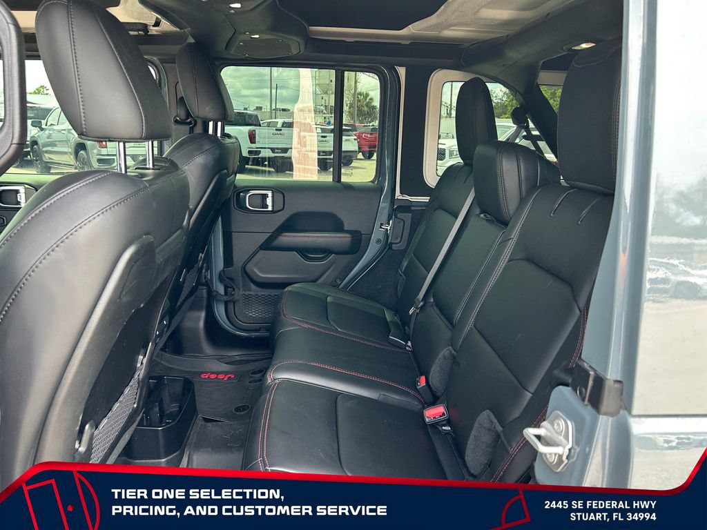 Used 2024 Jeep Wrangler Unlimited Rubicon AWD/4WD image 25