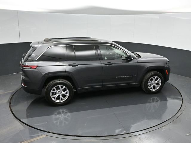 Used 2022 Jeep Grand Cherokee Limited RWD image 45