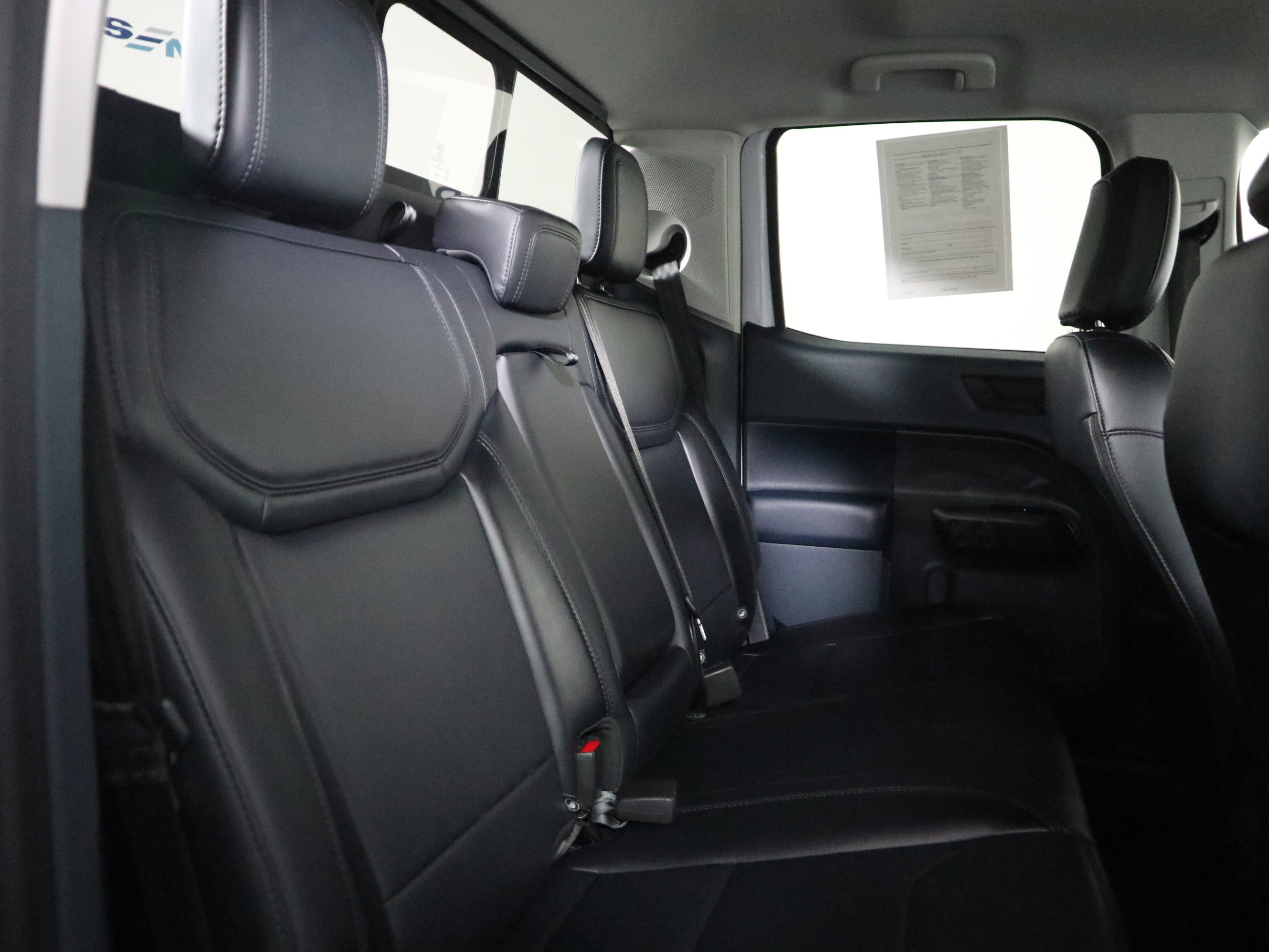 Used 2024 Ford Maverick Lariat w/ Black Appearance Package image 21