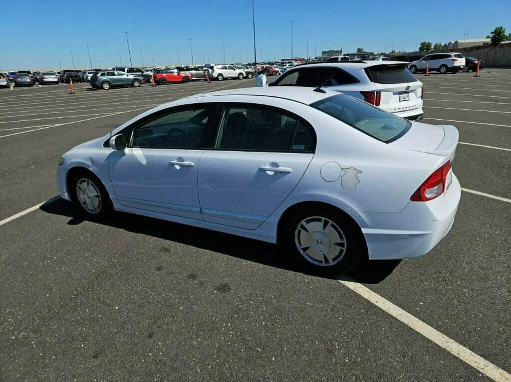 Used 2010 Honda Civic Hybrid Sedan image 2