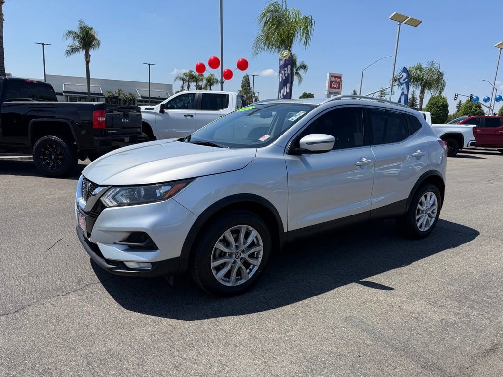 Used 2021 Nissan Rogue Sport SV FWD image 3