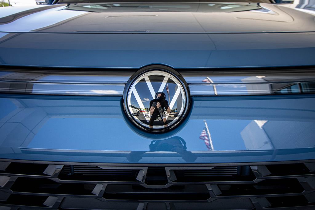 New 2026 Volkswagen Tiguan SE FWD image 7