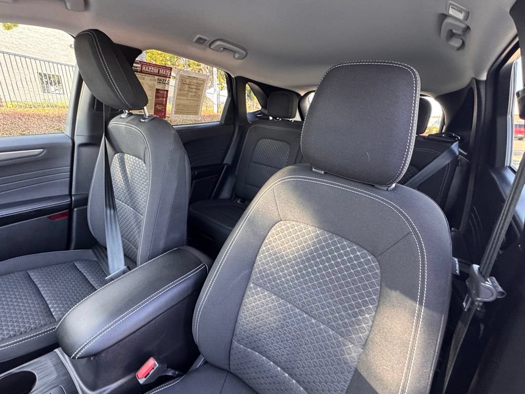 Used 2023 Ford Escape Active FWD image 12