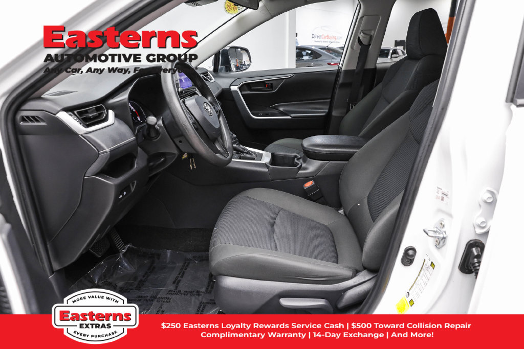 Used 2025 Toyota RAV4 LE FWD image 15