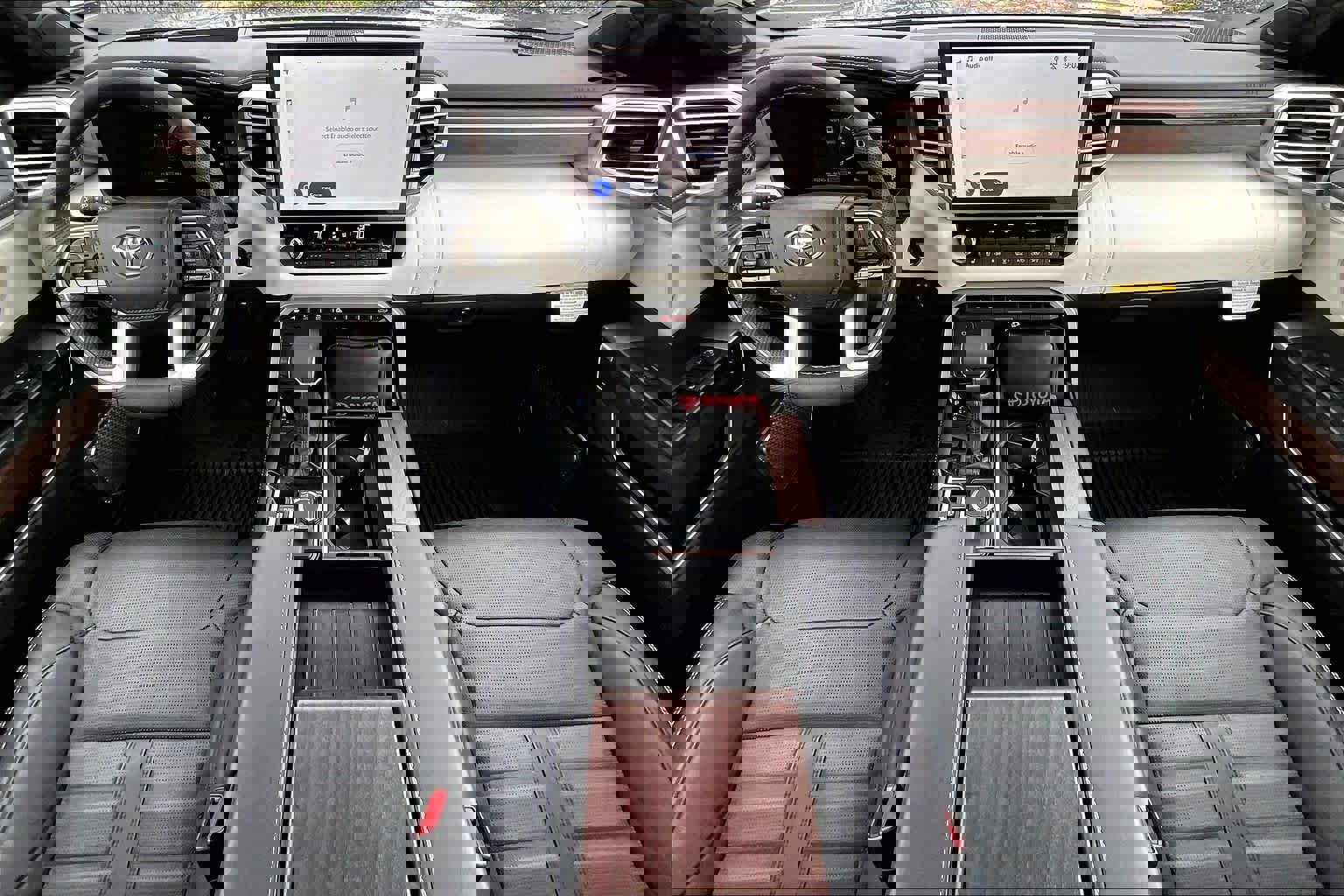 Used 2025 Toyota Tundra Capstone image 16