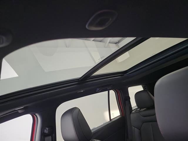 Used 2026 Jeep Cherokee Limited image 35