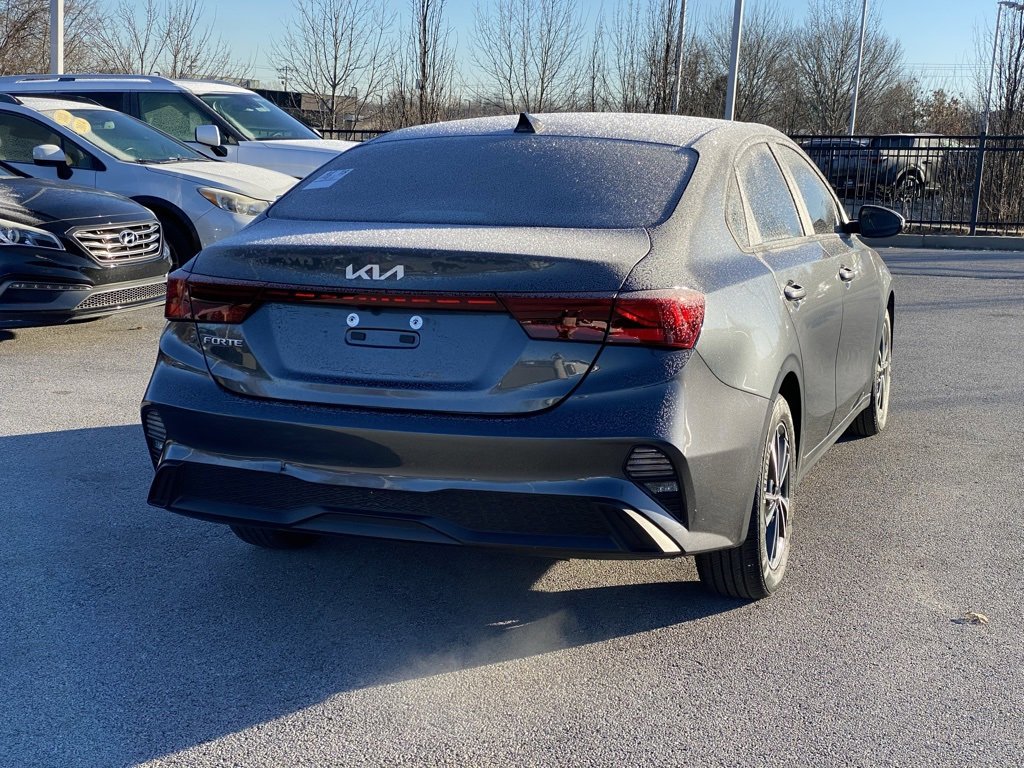 Used 2024 Kia Forte LXS w/ LXS Technology Package image 7