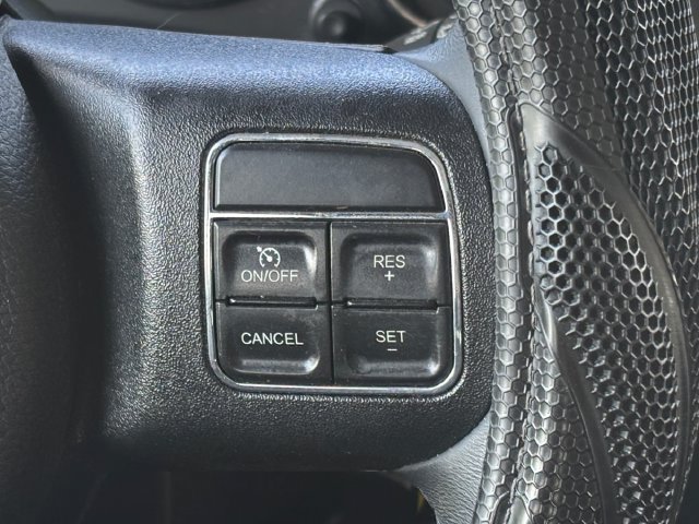 Used 2017 Jeep Wrangler Unlimited Rubicon w/ Cold Weather Group AWD/4WD image 15