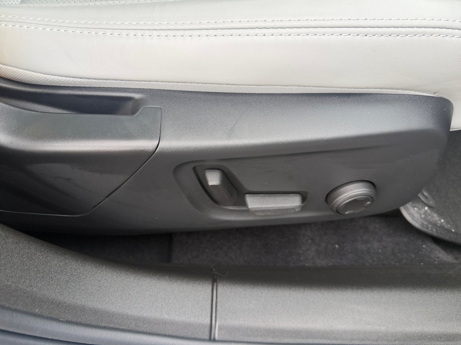 Used 2024 Polestar Polestar 2 AWD/4WD image 31