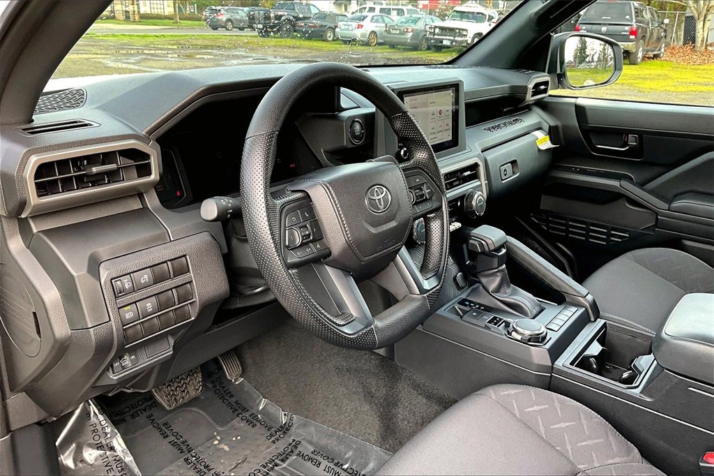 Used 2025 Toyota Tacoma SR image 19
