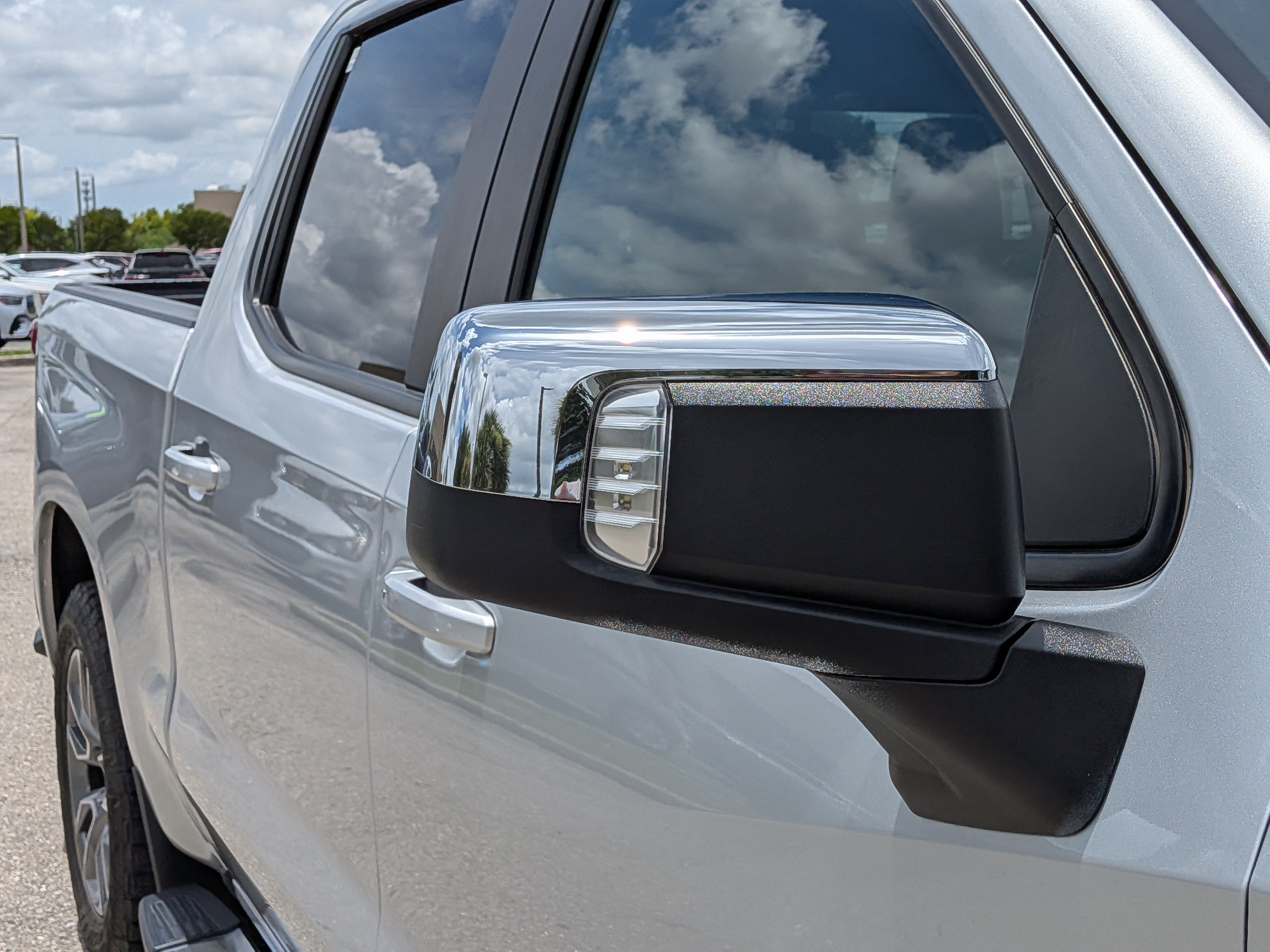 Used 2020 Chevrolet Silverado 1500 LT w/ All-Star Edition AWD/4WD image 12