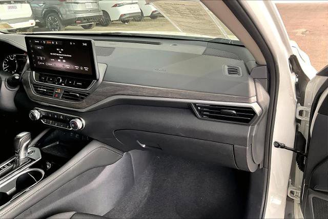 Certified 2023 Nissan Altima 2.5 SV w/ SV Premium Package image 17