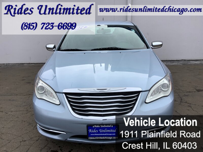Used 2014 Chrysler 200 Limited image 9