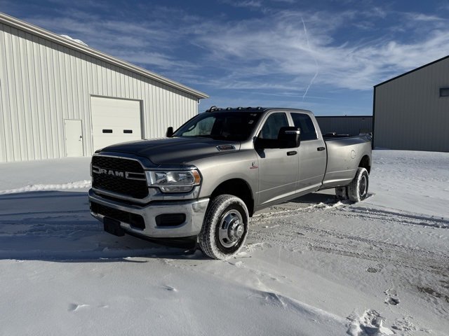Used 2023 RAM 3500 Tradesman image 1