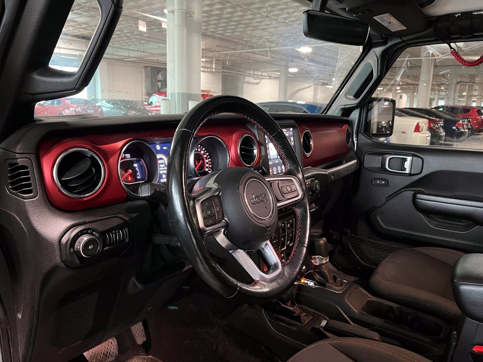 Used 2021 Jeep Wrangler Unlimited Rubicon AWD/4WD image 17