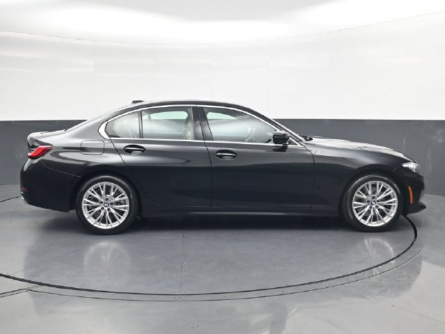 Certified 2024 BMW 330i Sedan w/ Convenience Package RWD image 3