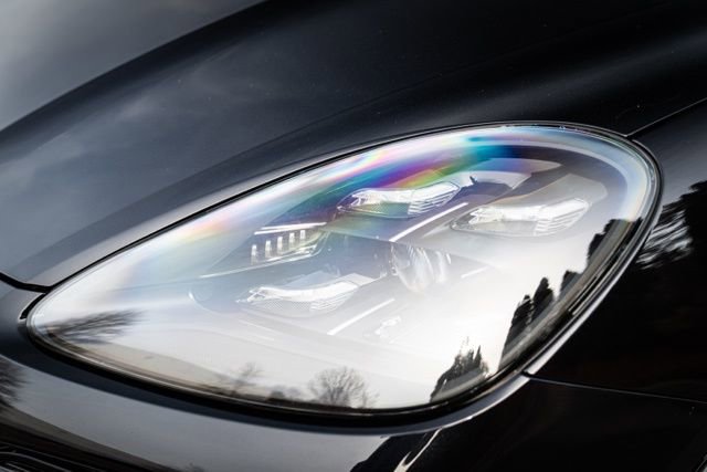 Used 2021 Porsche Cayenne GTS image 4