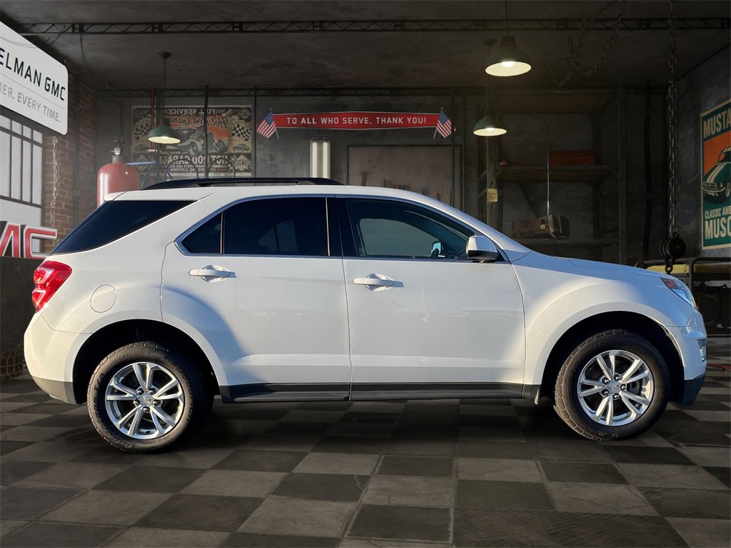 Used 2017 Chevrolet Equinox LT w/ Convenience Package image 8