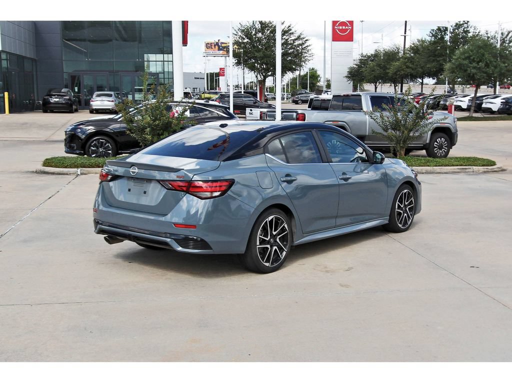 Used 2024 Nissan Sentra SR w/ SR Premium Package FWD image 7
