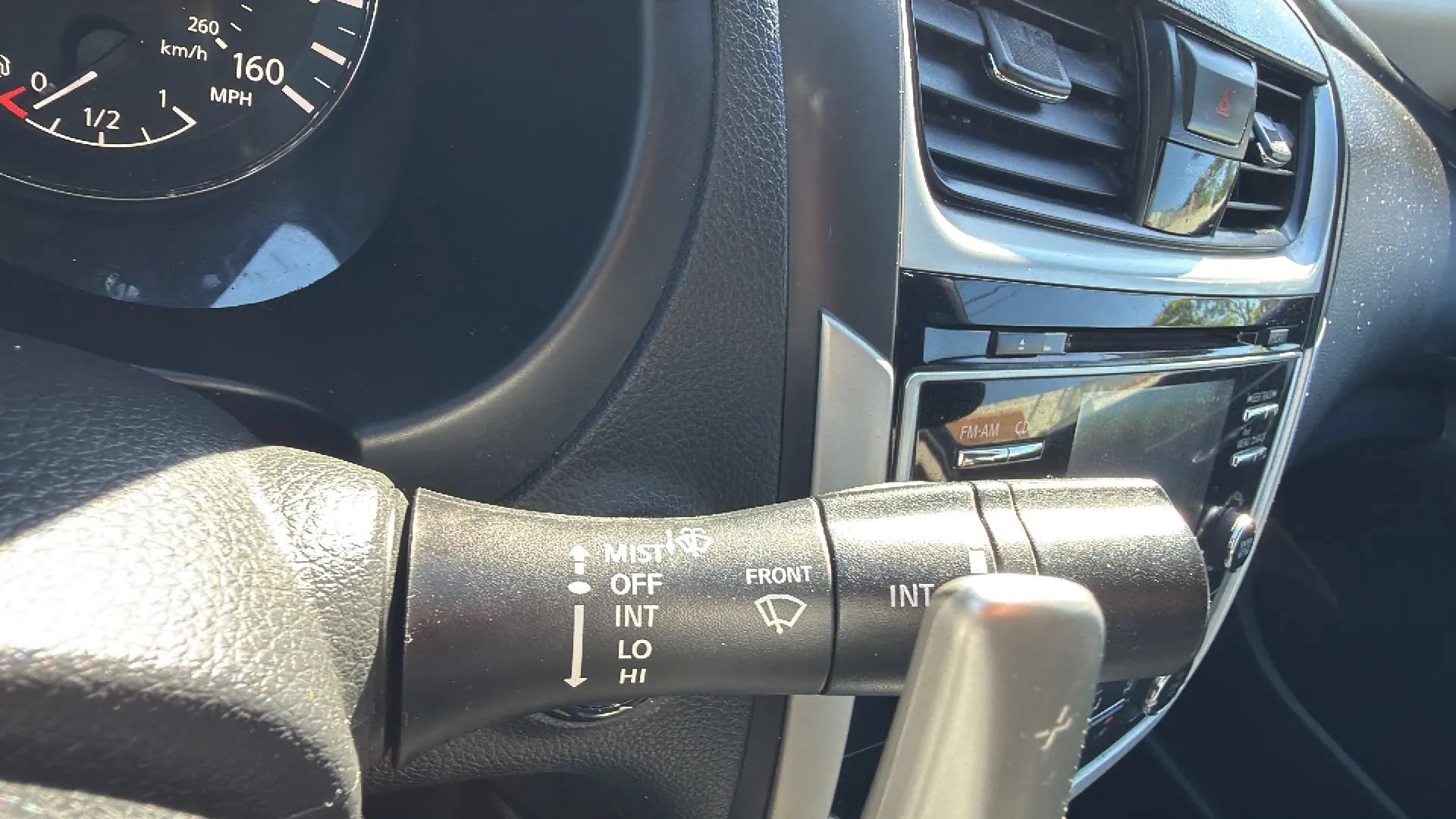 Used 2018 Nissan Altima 2.5 SR FWD image 13