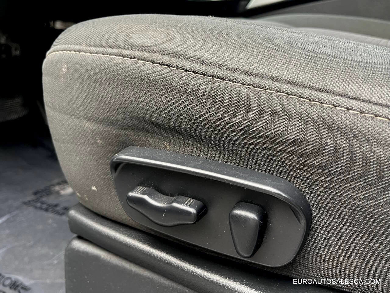 Used 2014 Nissan Titan PRO-4X image 26