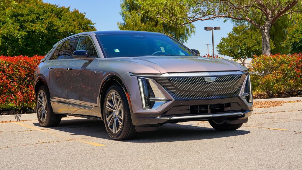 Used 2025 Cadillac Lyriq Luxury image 5