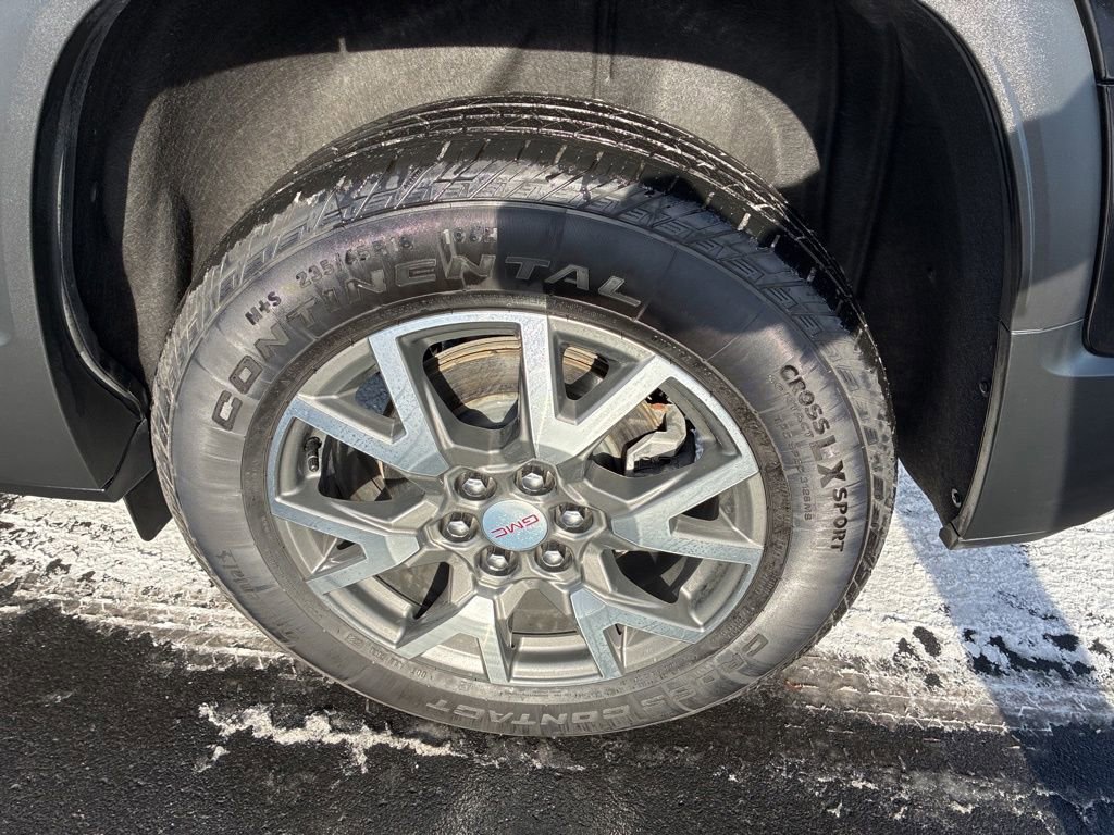 Used 2023 GMC Acadia SLE w/ Driver Convenience Package image 40