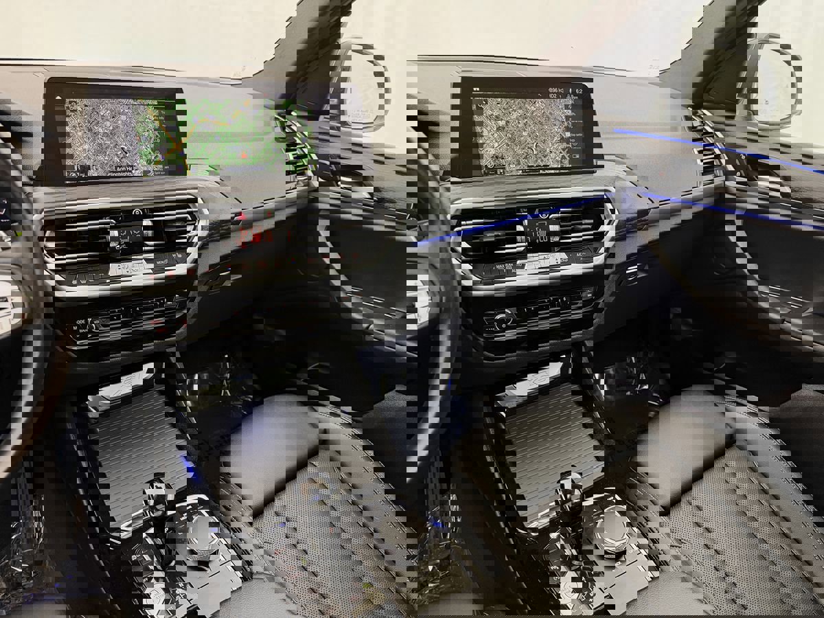 Used 2024 BMW X3 xDrive30i image 18