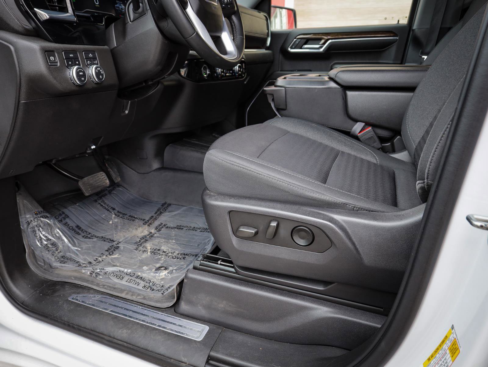 Used 2023 GMC Sierra 1500 SLE image 14