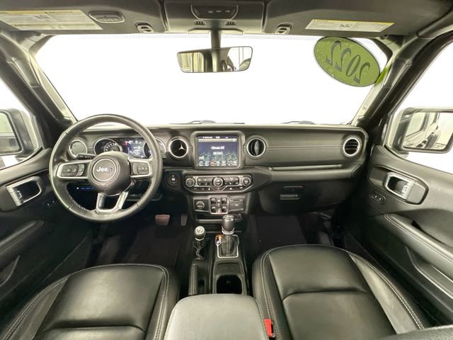 Used 2022 Jeep Wrangler Unlimited Sahara w/ Cold Weather Group AWD/4WD image 3