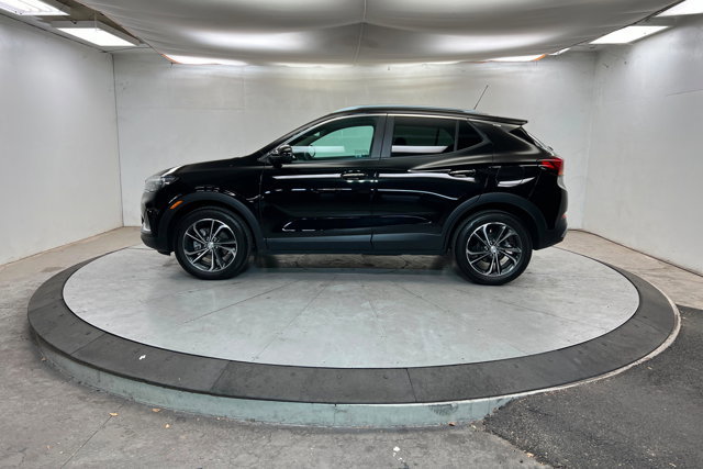 Used 2023 Buick Encore GX Select image 2
