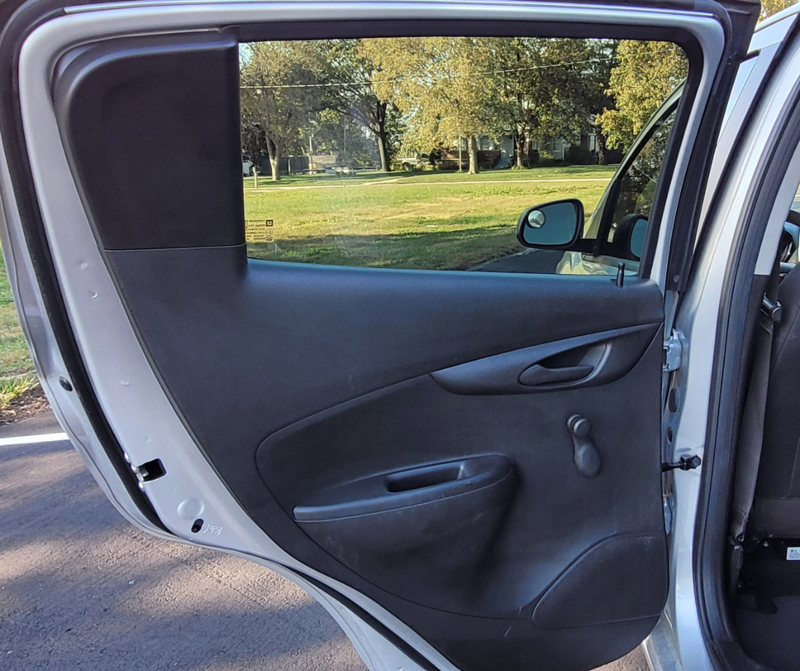 Used 2018 Chevrolet Spark LS image 18