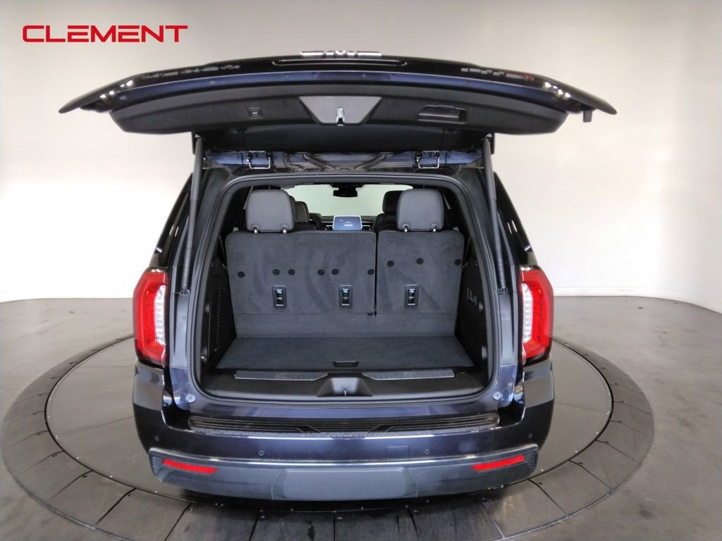 Used 2024 GMC Yukon AT4 image 8