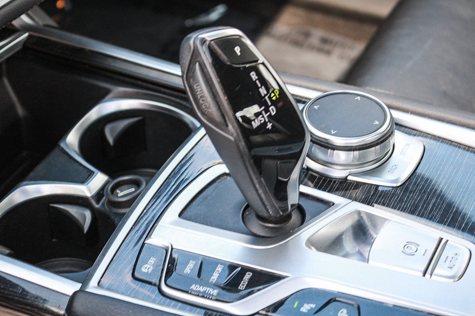 Used 2019 BMW 740i RWD image 19