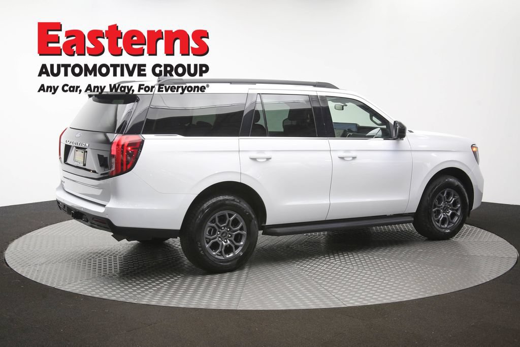 Used 2025 Ford Expedition Active AWD/4WD image 44