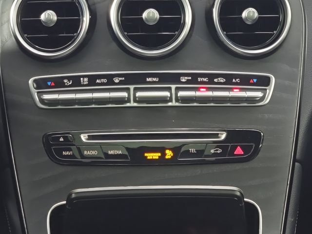 Used 2019 Mercedes-Benz GLC 300 4MATIC image 22