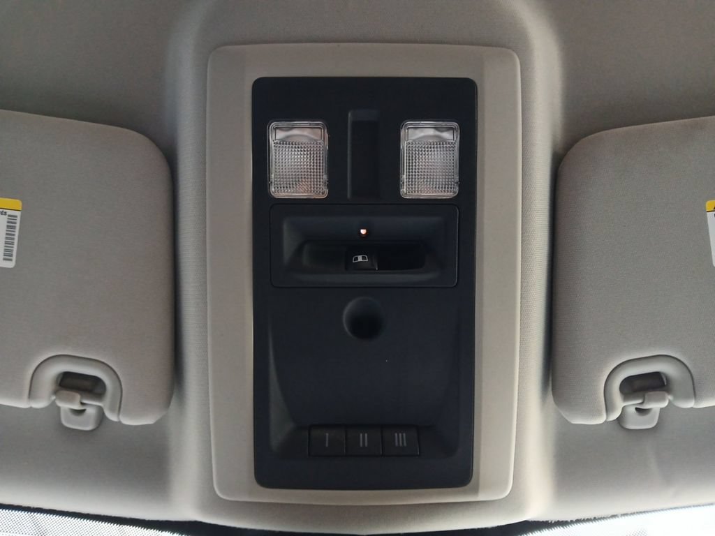 Used 2015 RAM 1500 Lone Star RWD image 7
