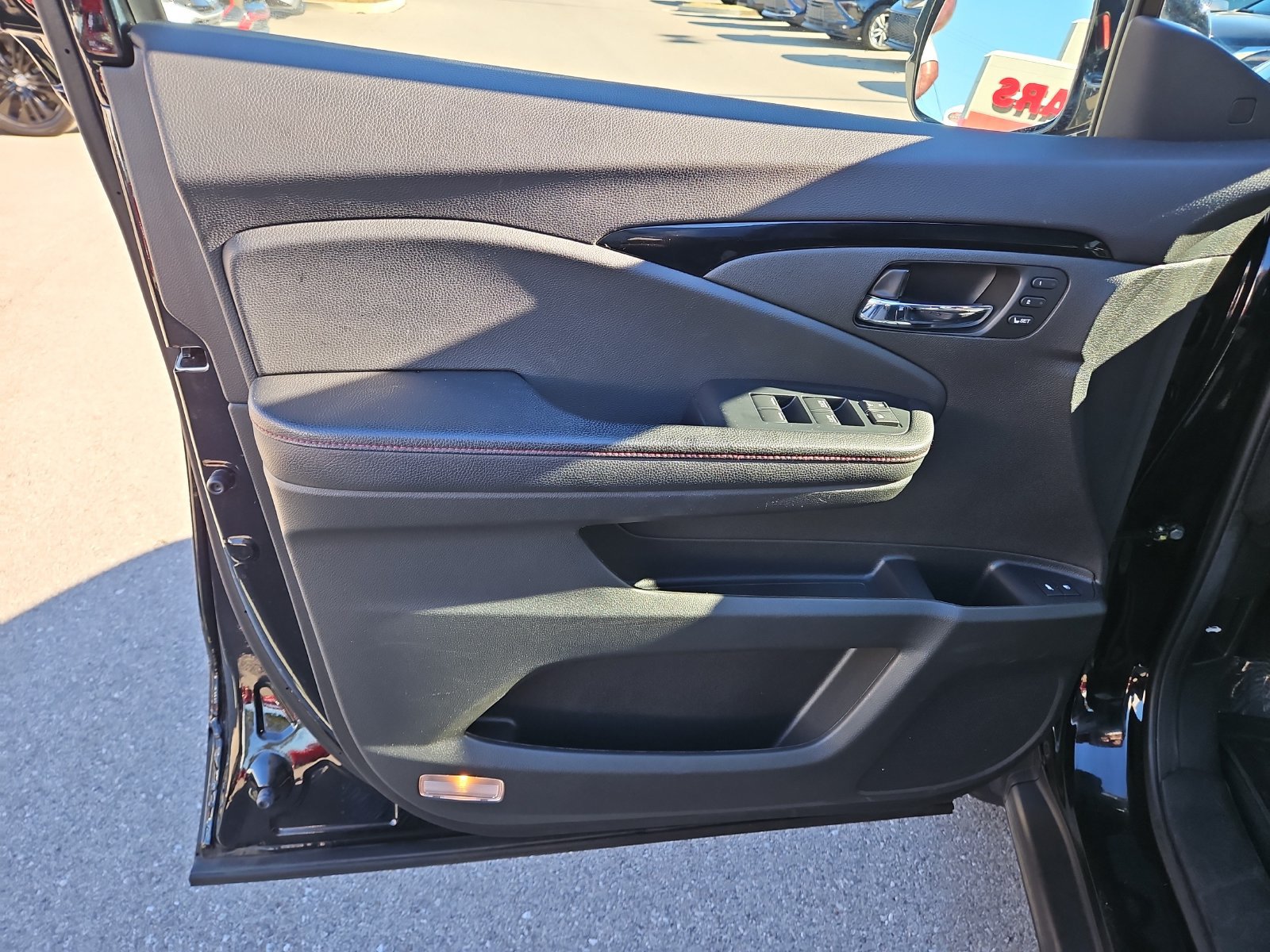 Used 2022 Honda Pilot Black Edition image 20