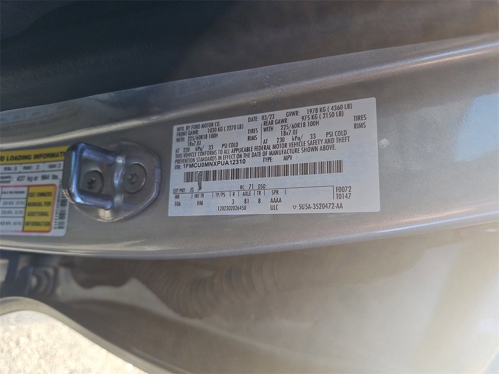 Used 2023 Ford Escape ST-Line image 35