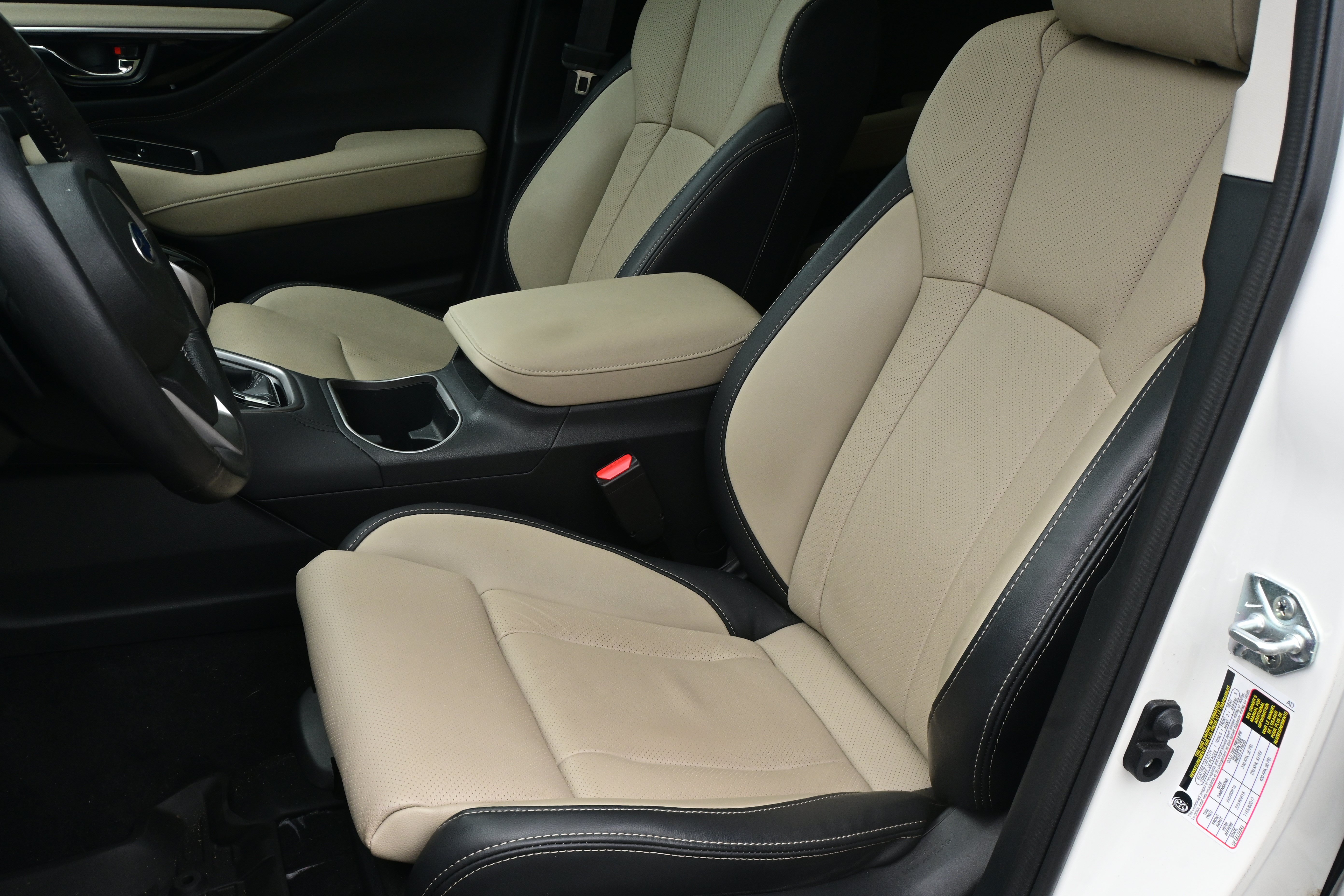 Certified 2024 Subaru Outback Limited AWD/4WD image 16
