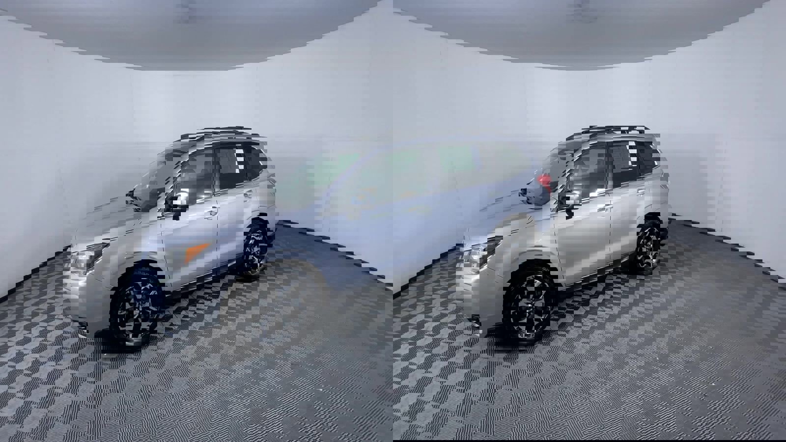 Used 2016 Subaru Forester 2.0XT Premium image 4