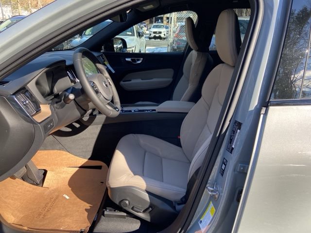 New 2026 Volvo XC60 T8 Plus w/ Climate Package AWD/4WD image 12