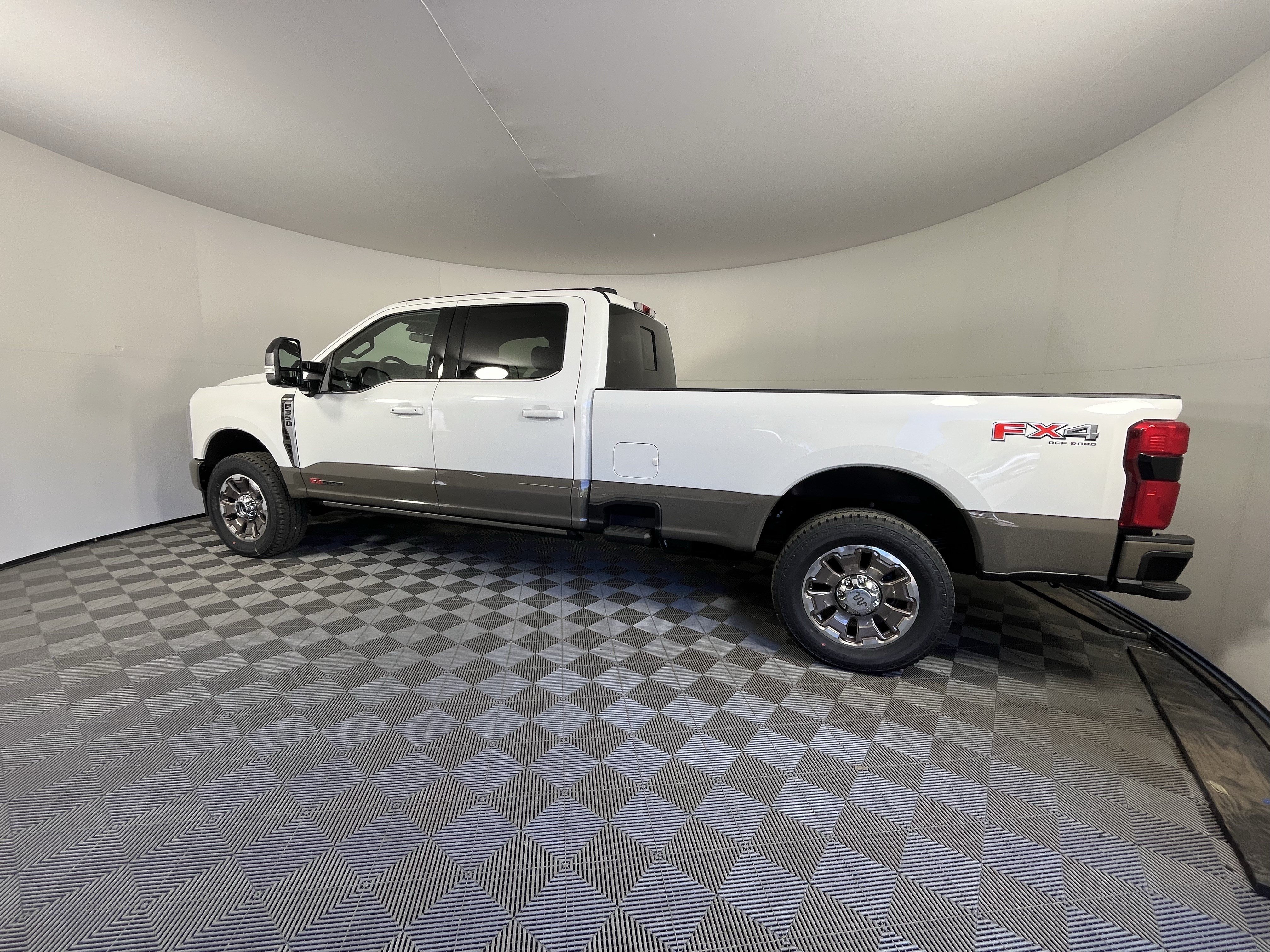New 2026 Ford F350 King Ranch AWD/4WD image 2