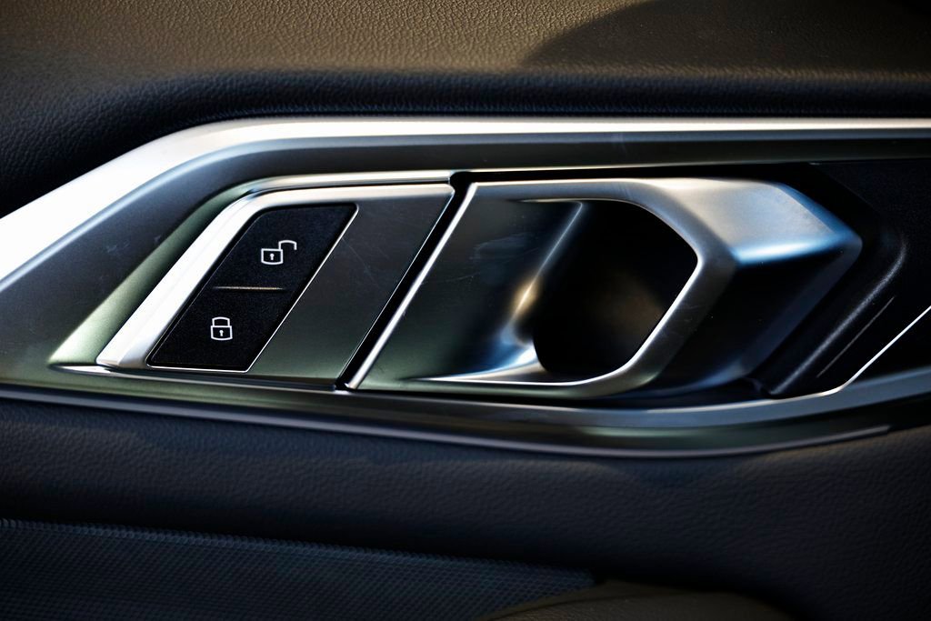 New 2026 BMW 430i Coupe w/ M Sport Package image 17