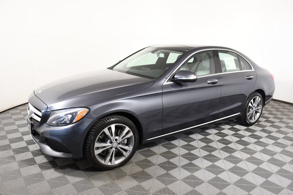 Used 2015 Mercedes-Benz C 300 4MATIC Sedan image 2