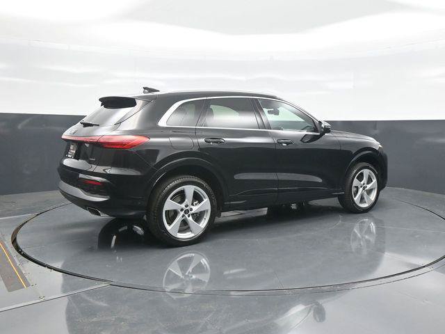 Used 2026 Audi Q5 Premium Plus AWD/4WD image 7
