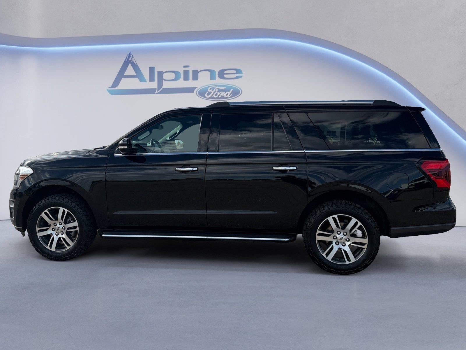 Used 2022 Ford Expedition Max Limited AWD/4WD image 2